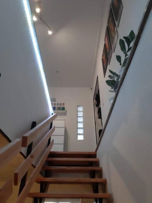 Bello Apartamento Graben-Neudorf Luaran gambar
